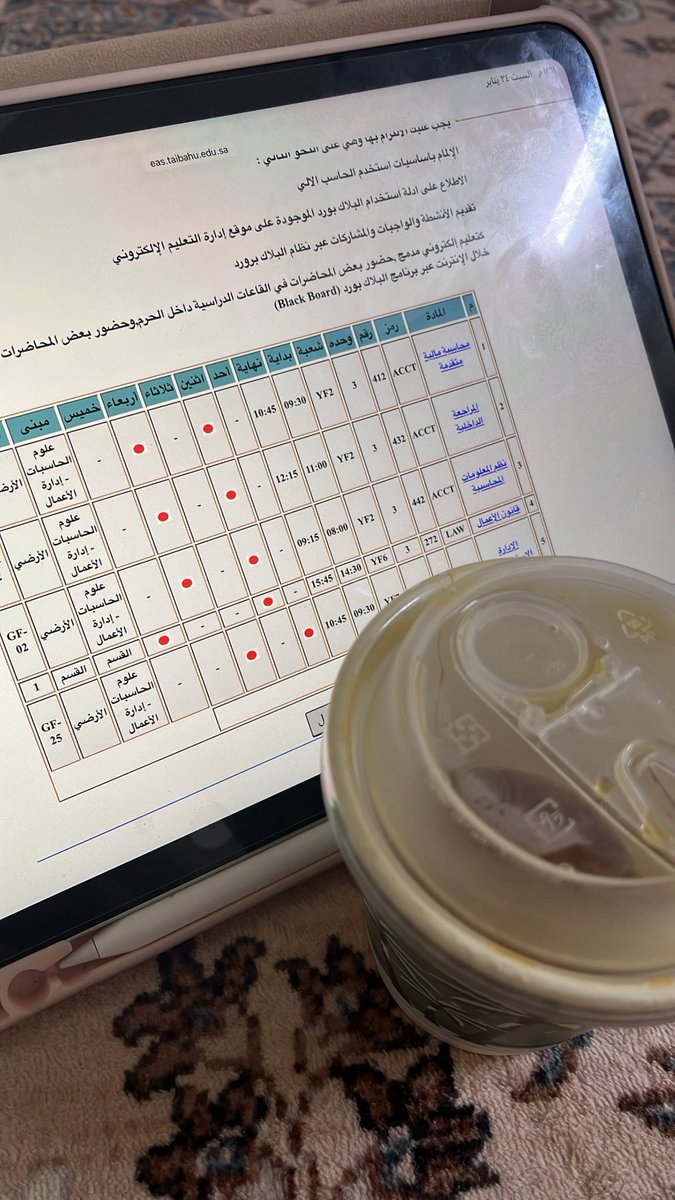 w👩🏻‍🎓 tweet media