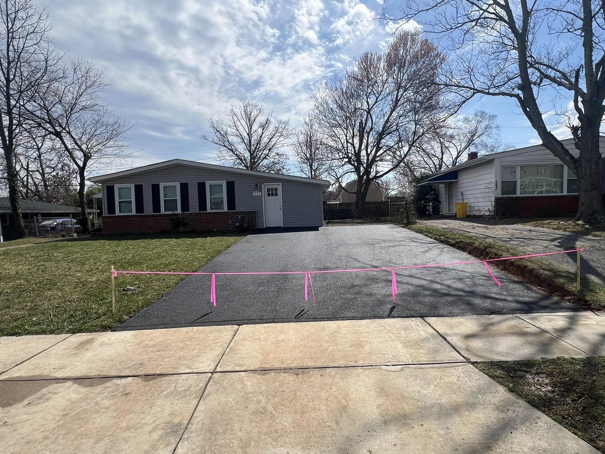 RJ & Sons Paving tweet media