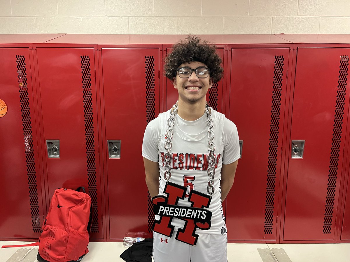 prexyhoops's tweet photo. Final: (10-6)
Marion Harding- 39 Clear Fork- 33
Junkyard Dawg: Omari Palmer
Find a Way to Win! Hard Work Pays Off!
#JustKeepKnocking #Building #Believe https://t.co/ndaQpdEq3y