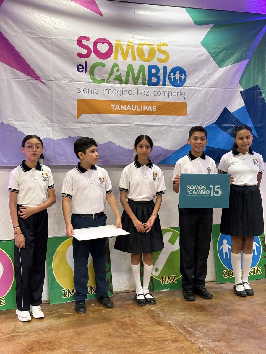 Ayer se llevó a cabo la Premiación Estatal de Tamaulipas, en el marco del Foro Educativo “Detrás del cambio”, un espacio de diálogo entre equipos y docentes.
#somoselcambio #Tamaulipas