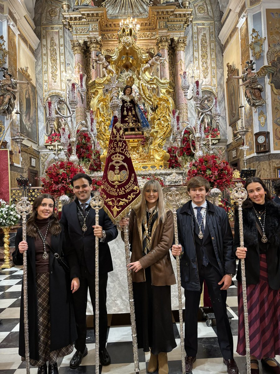 Nuestro Grupo Joven se encuentra participando en la procesión del Niño Jesús de Praga de la Hermandad del <a href="/CarmenStoAngel/">Carmen Santo Ángel</a> como representación.

Desde estas líneas queremos agradecer a la corporación carmelita su invitación, así como desearle una fructífera y gloriosa jornada.