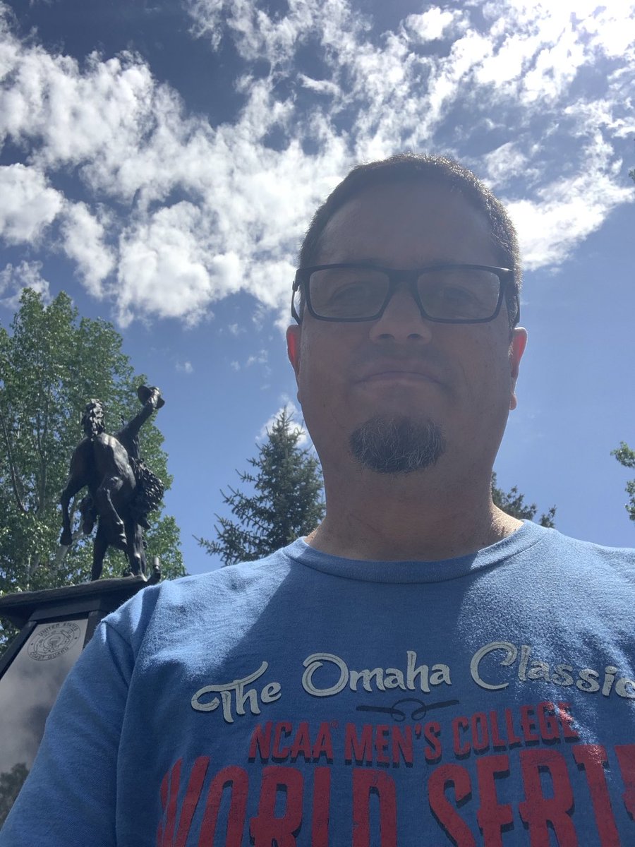 RayMiranda's tweet image. Both pics are taken in Jaskson Hole, WY. Both are in the heart of town with the same cool statue over the right shoulder. 
One guy is a strong, tough cowboy. The other guy is Clint Eastwood.