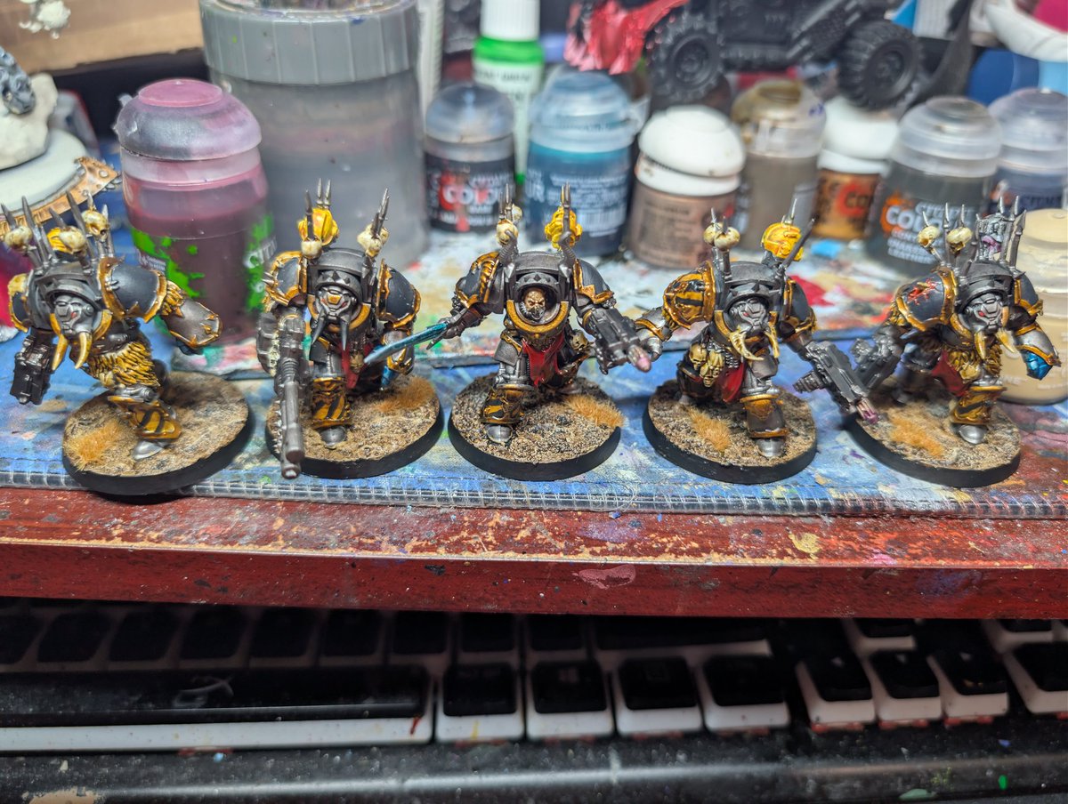 My #millionminiatureschallenge for <a href="/warhammer/">Warhammer Official</a>  is to complete 100 models by May. 15 finished, working on the next 10 currently. Here's what's finished!