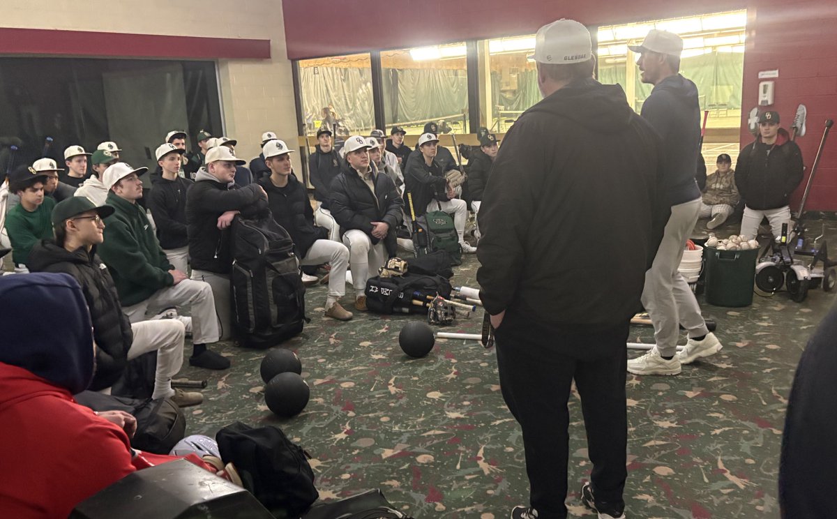 Coach Fris tweet media