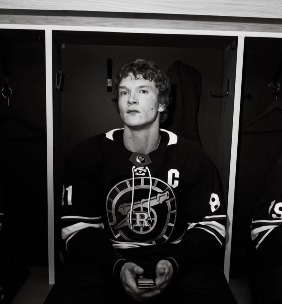 therealrozanov's tweet image. Pictures from last season 😎