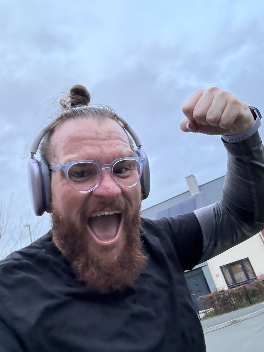 Will Hicks tweet media