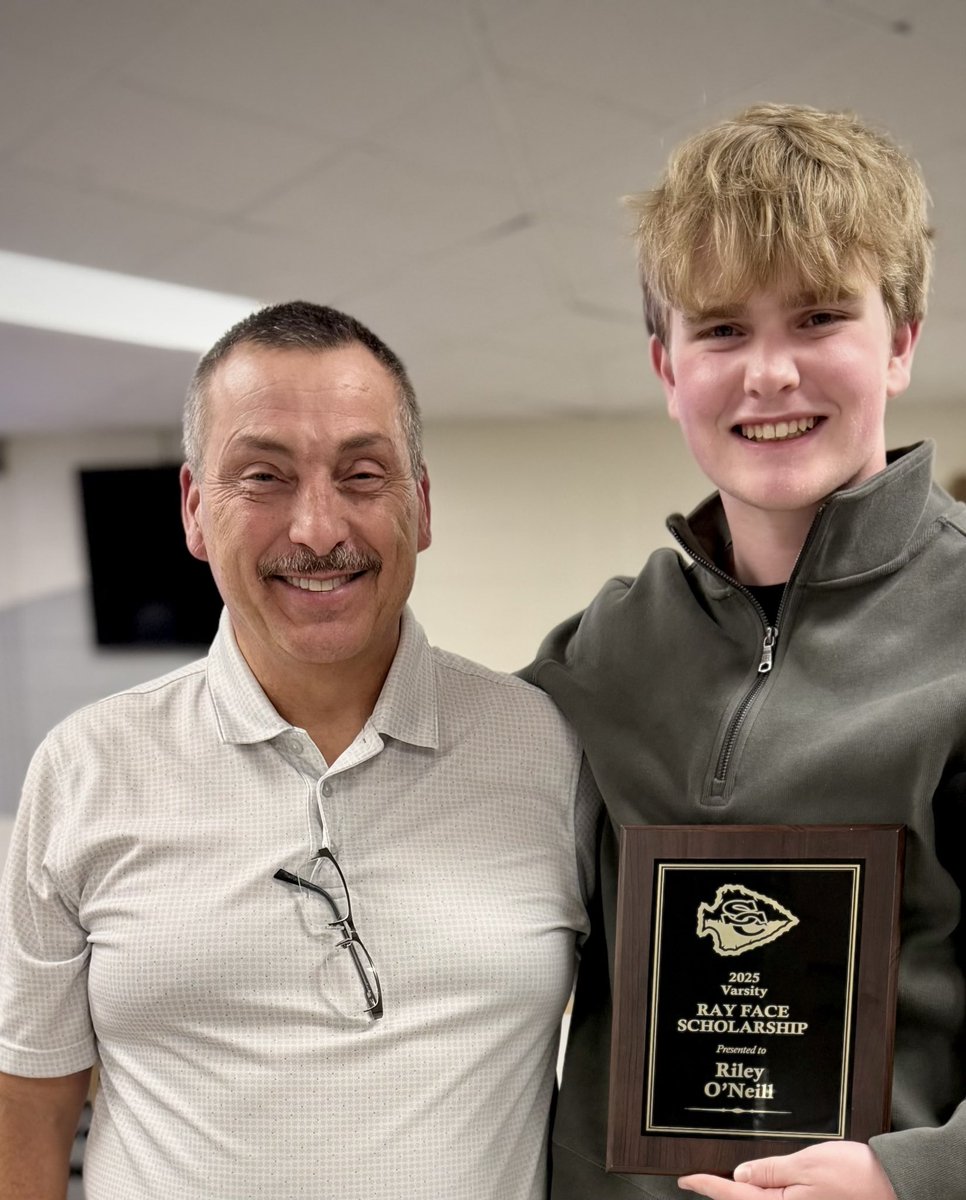 rileyroneill's tweet photo. I received the Ray Face Scholarship from @ChiefsRecruits! Thank you so much! https://t.co/PiJGCuZrmF
