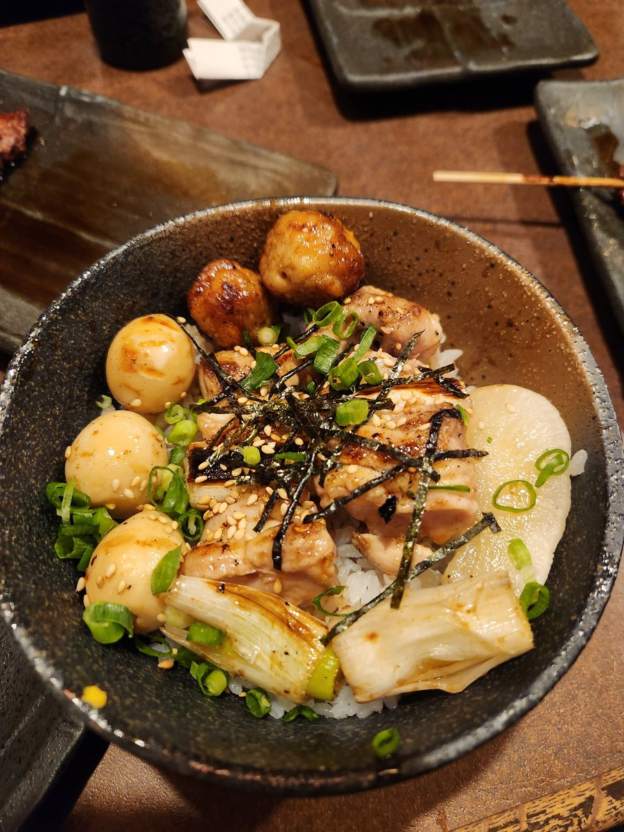 美味しい焼き鳥丼