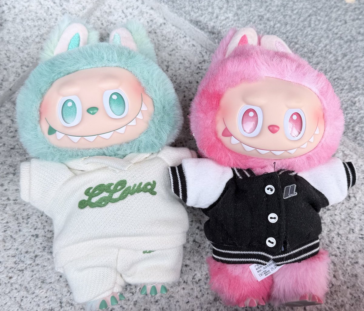 personablink's tweet image. I also custom made these LLOUD merch Labubu outfits and Lisa asked Alice to get them 😭😭😭😭😭😭😭😭😭😭😭😭😭