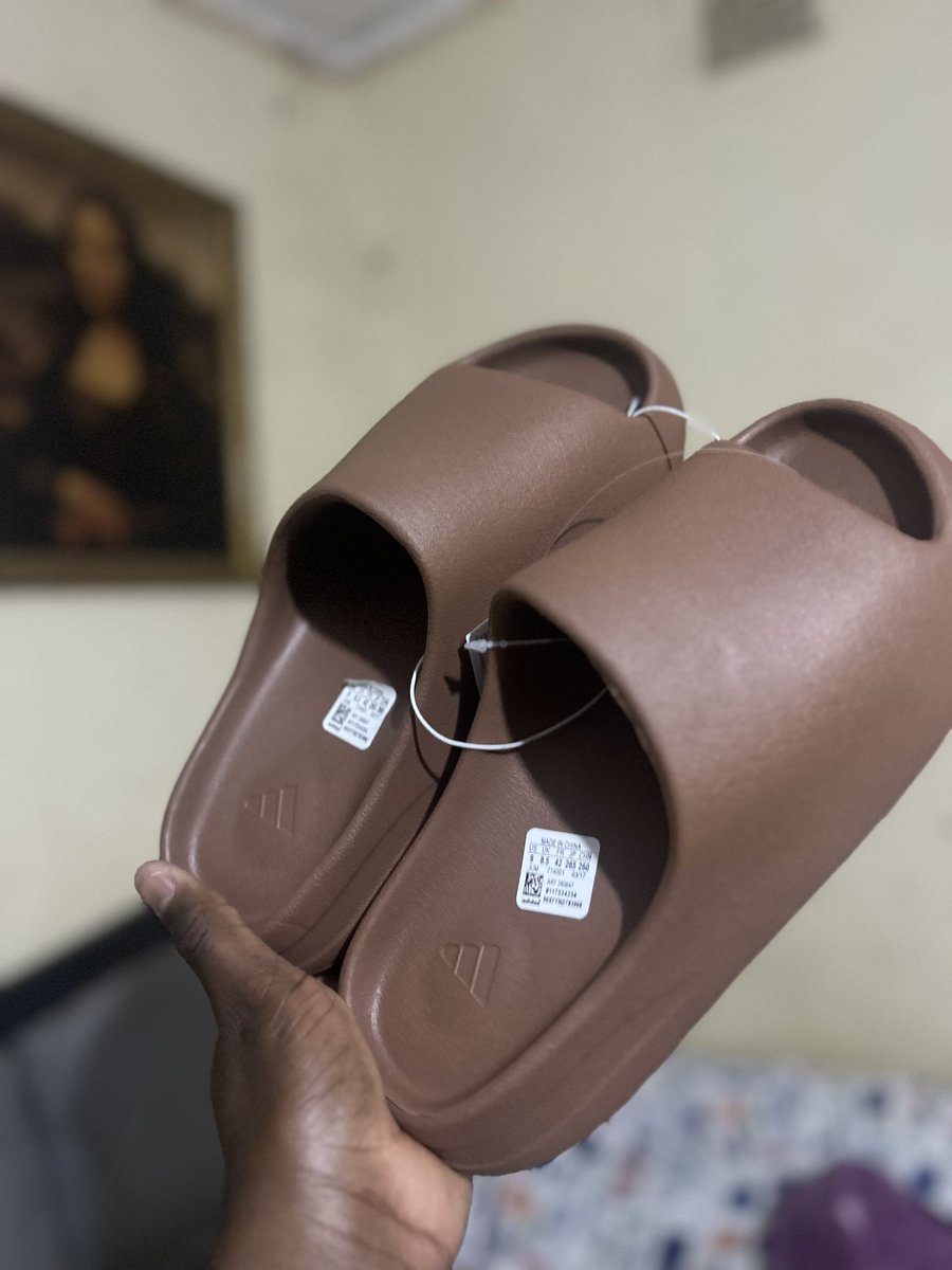 Dzandithina idzi, Ndiomboleni.😬

60k
Size 42
Area 25A📍

0994516116