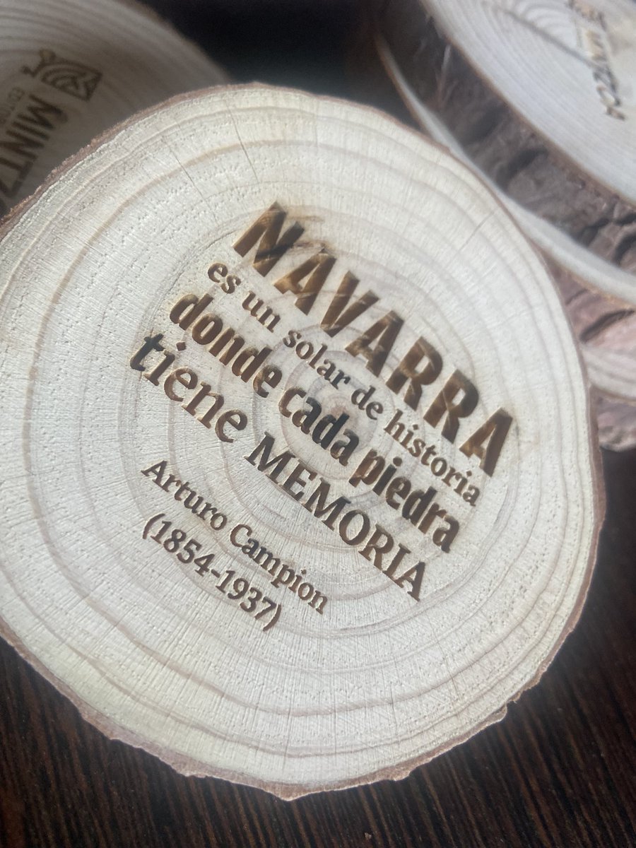 Editorial MINTZOA tweet media