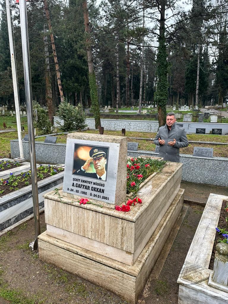 🇹🇷Şehadetlerinin yıl dönümünde Emniyet Müdürümüz Ali Gaffar Okkan’ı ve kahraman mesai arkadaşlarını rahmet ve minnetle yad ediyoruz.