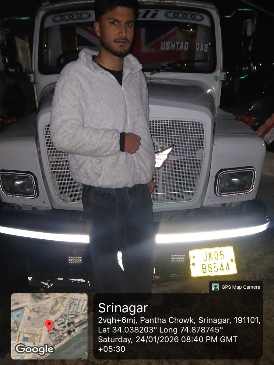 dmo_office's tweet photo. In a major crack down against illegal  transportation of minor minerals in District SRINAGAR.District Mineral officer along with seizure squad team and SHO Panthachowk  seized 07 tippers for carrying illegal transportation of minerals. https://t.co/QuQkSexuFU