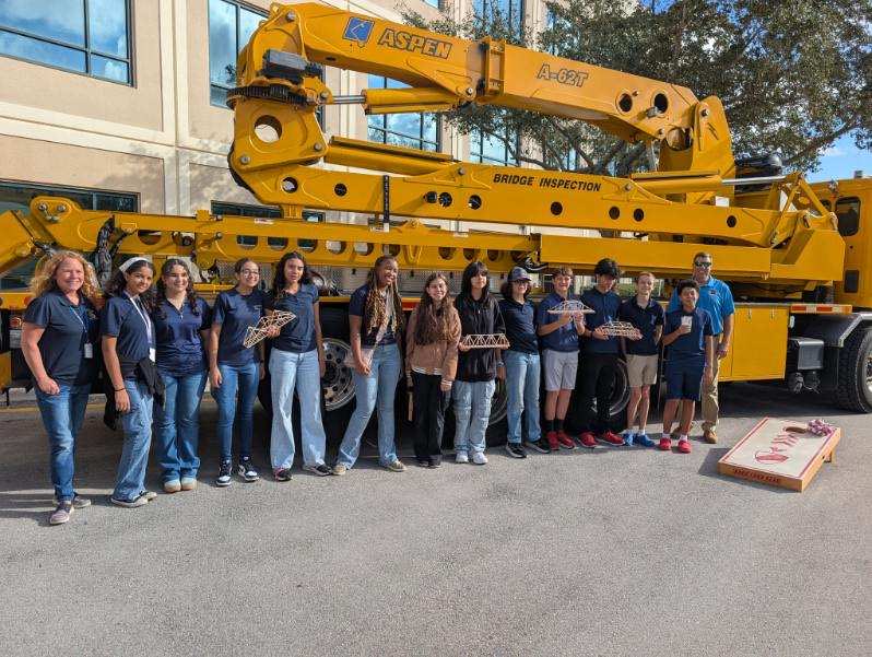 Elizabeth Hughes tweet media