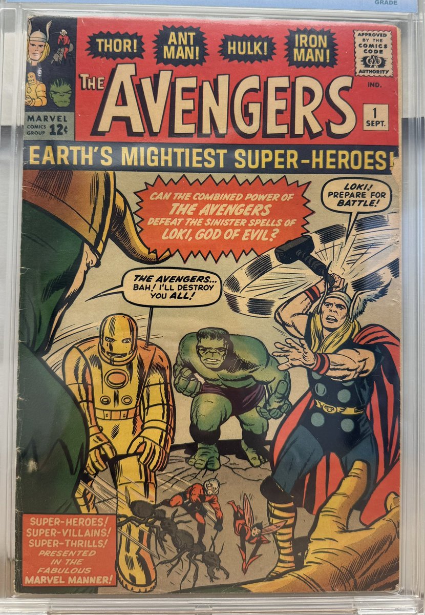 MyComics tweet media