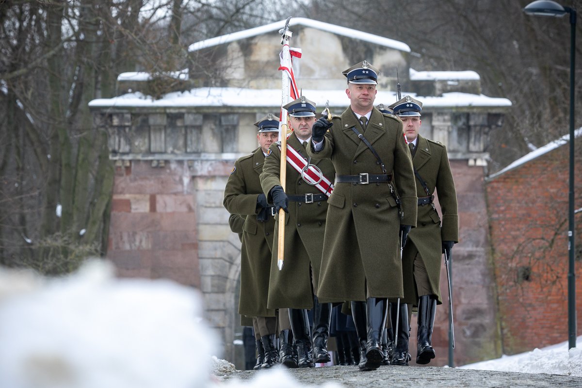 ipngovpl's tweet photo. 🇵🇱🕯️ Pamiętamy o Powstańcach Styczniowych❗️ W Cytadeli Warszawskiej uczciliśmy 1⃣6⃣3⃣. rocznicę wybuchu narodowego zrywu. 

🇵🇱🇱🇹 W uroczystościach wzięli udział prezydenci Rzeczpospolitej Polskiej @NawrockiKn oraz Republiki Litewskiej @GitanasNauseda. 

➡️ Instytut Pamięci Narodowej reprezentował zastępca prezesa #IPN dr hab. Karol Polejowski.

🇵🇱 Poznaj szczegóły uroczystości➡️ https://t.co/uPD3m7M8m6