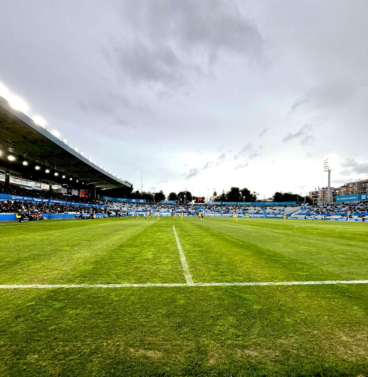 Hoy en La Nova Creu Alta. 
<a href="/CESabadell/">CE Sabadell 🧅</a> 🆚 <a href="/AD_Alcorcon/">A.D. Alcorcón</a> 
Puro fútbol ⚽️‼️
@fcplay_  #1rfef