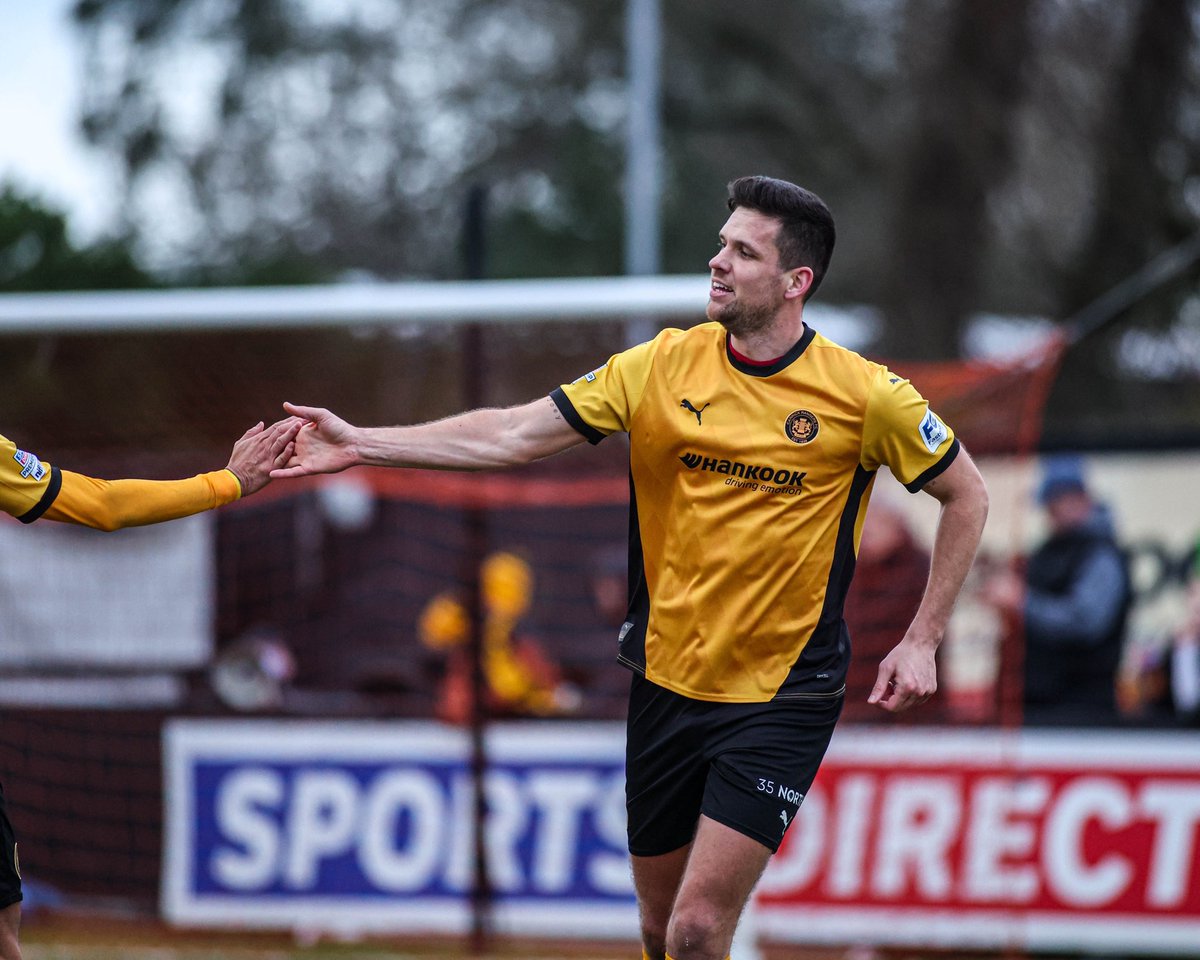 OfficialNIFL's tweet photo. We knew it was coming.

Match ball = Secured ✅ 

Lecky X @CarrickRangers 

#SportsDirectPrem https://t.co/NcoKtYE4jd
