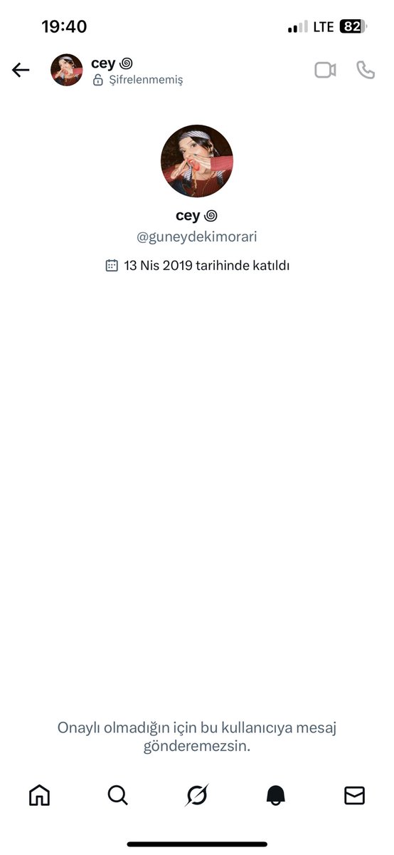helenachill's tweet photo. @guneydekimorari Benim kalemimi kirmislar https://t.co/38bdNNA7uO