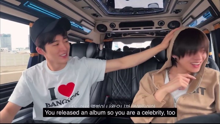 coenfflfiles's tweet image. The fact that Hanbin(the former leader of IKON) took such a great care of Leo when he needed it the most and now Leo (Leader of ALD1) also being mentioned for the same achievement as his Hanbin hyung makes so proud.
Leo I hope you see this and be proud of yourself 💗