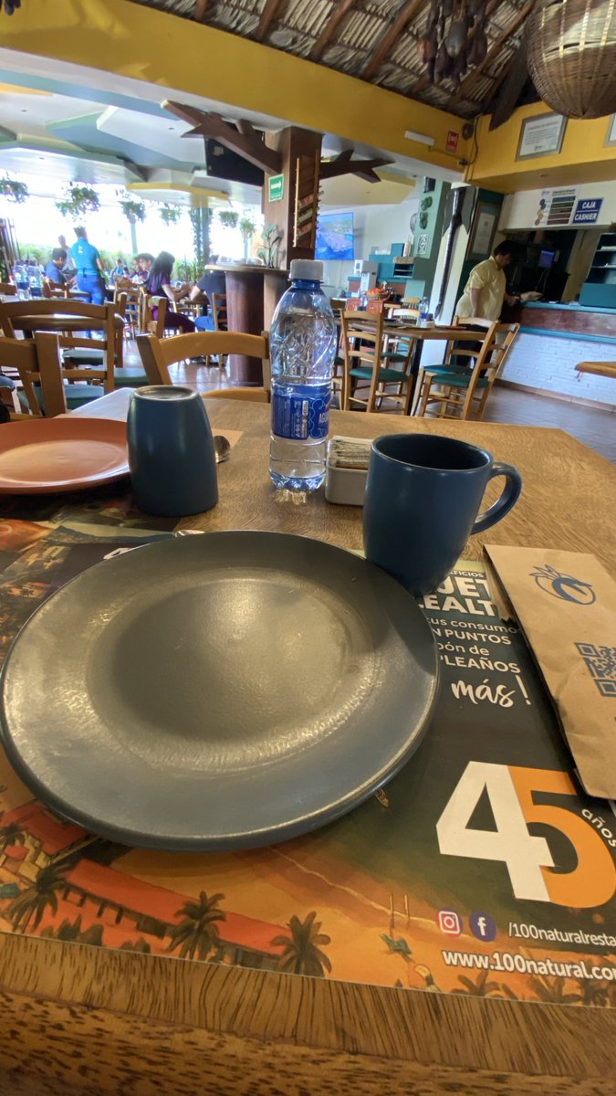 Comper, voy a desayunar 🫶🏻 <a href="/100Natural/">100%Natural</a> 🥰