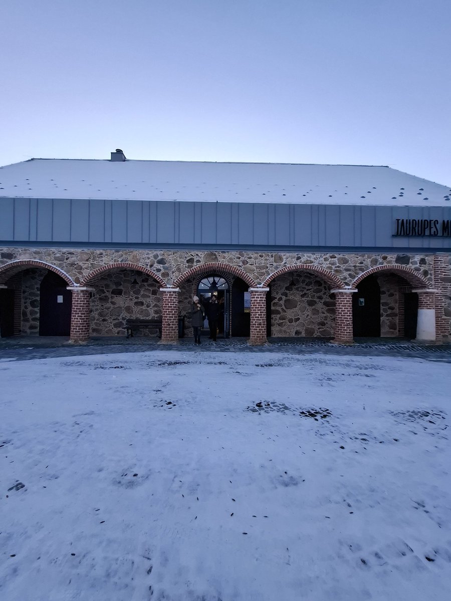 liana_langa's tweet photo. 1/3 Novēlu ikvienam nokļūt atjaunotajā Taurupes pagasta klētī un iepazīt tuvāk pagastā dzimušos Rūdolfu Bangerski, brāļus Blauus, Vilhelmu Purvīti, Robertu Ozoliņu un citus: https://t.co/GfZIlBMXwc