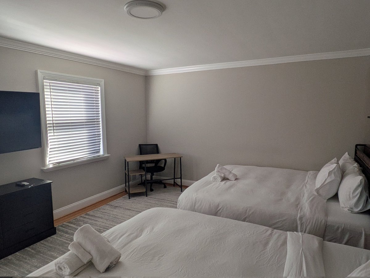 Testing house cuck desk go crazy we not just studying the format anymore