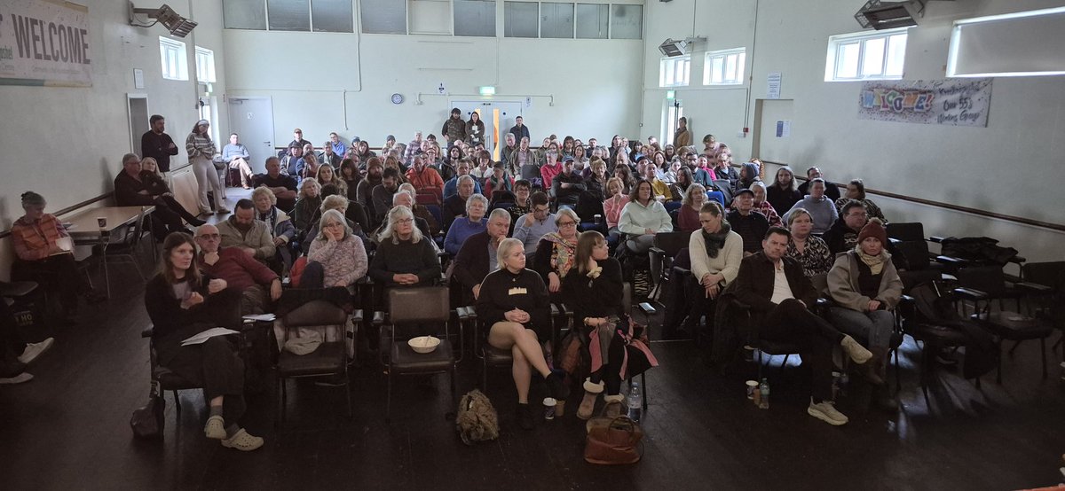 Ó Foghlú tweet media