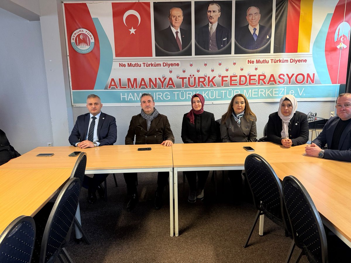 📍Hamburg 🇩🇪

#Türk #Federasyonu’na yönelik gerçekleştirilen saldırının ardından, geçmiş olsun dileklerimizi iletmek üzere bir ziyaret gerçekleştirdik.

Toplumumuzun huzurunu ve birlikte yaşama iradesini hedef alan bu tür girişimlerin karşısında dayanışma içinde durmaya devam