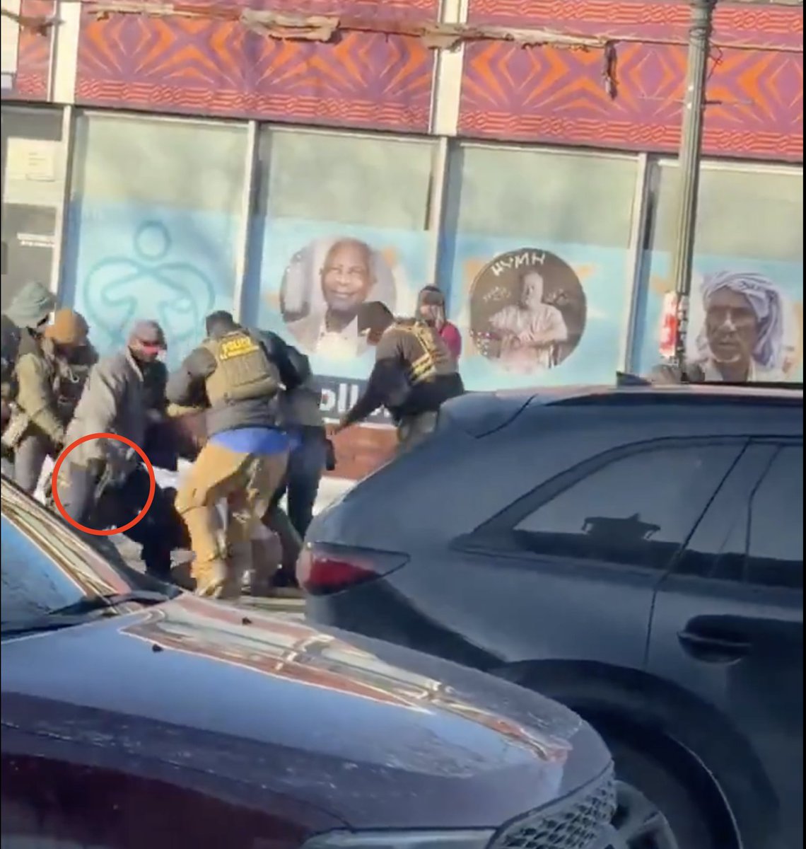 Carlos Escobar tweet media