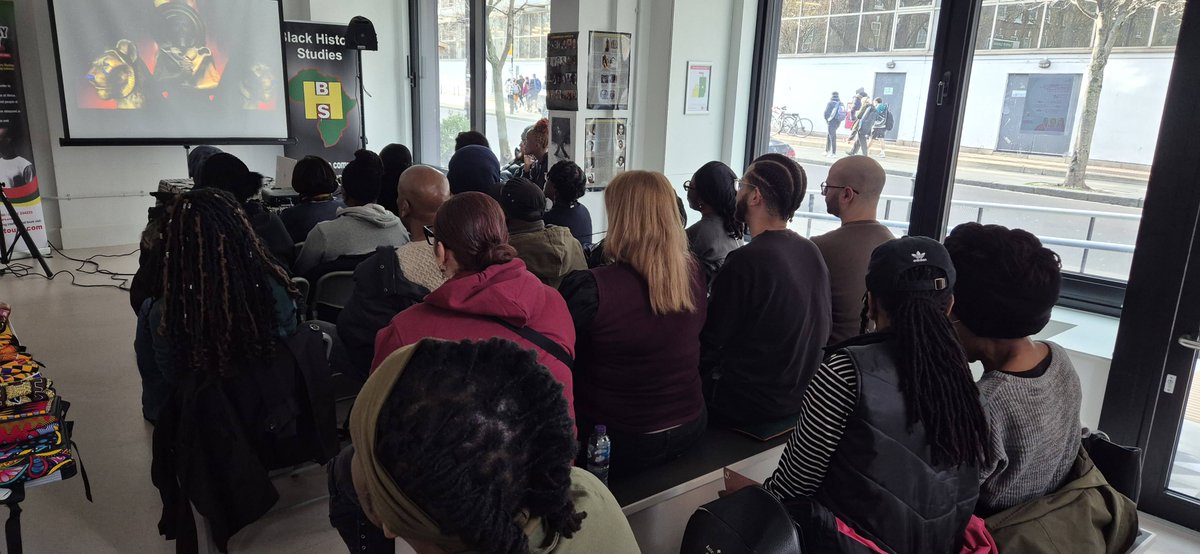 BlkHistStudies's tweet photo. Full house for our recent screenings at the Black Cultural Centre in Islington! Meeting some amazing new people who are engaging with our community cinema programme + post screening discussions. #communitycinema #filmclub #blackculturalcentre #islington #communityengagement https://t.co/DUwMt6hXuS