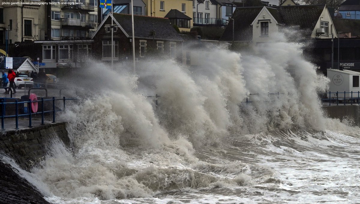 Gareth Davies Photography Tenby tweet media