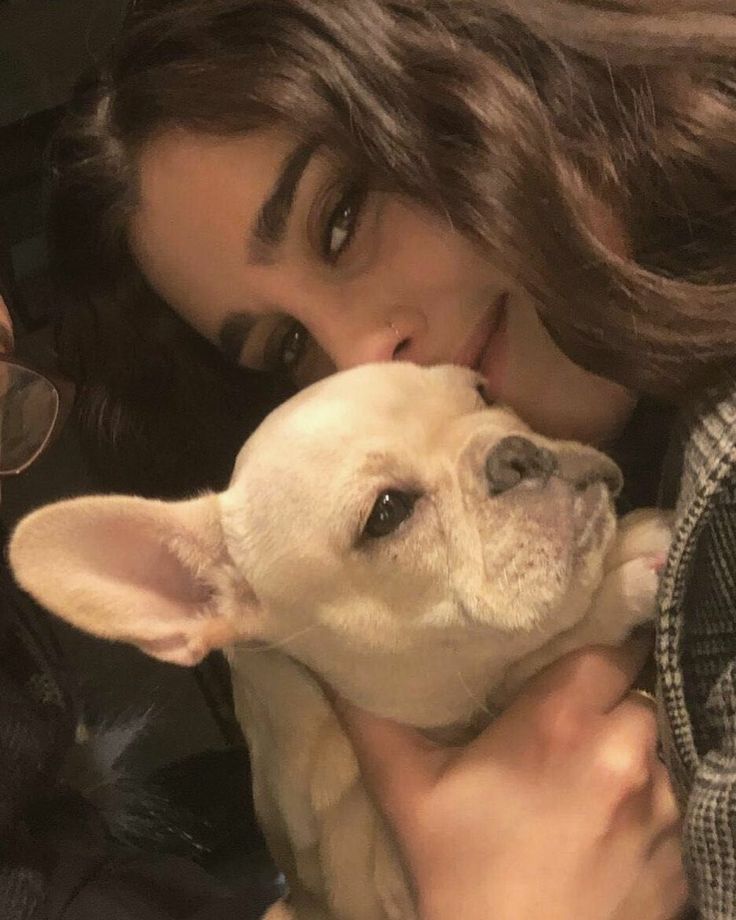 Laurmila Updates tweet media