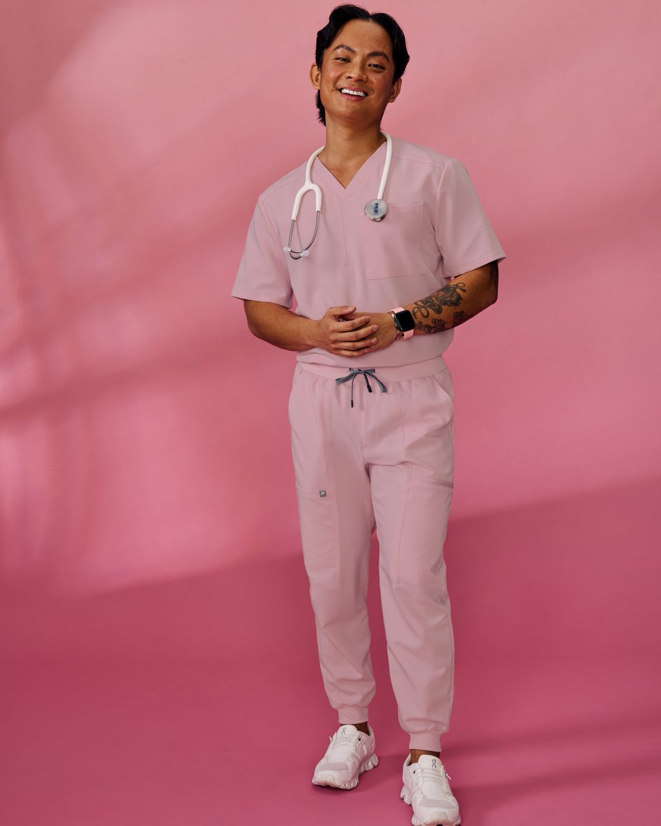 Fabletics Scrubs tweet media