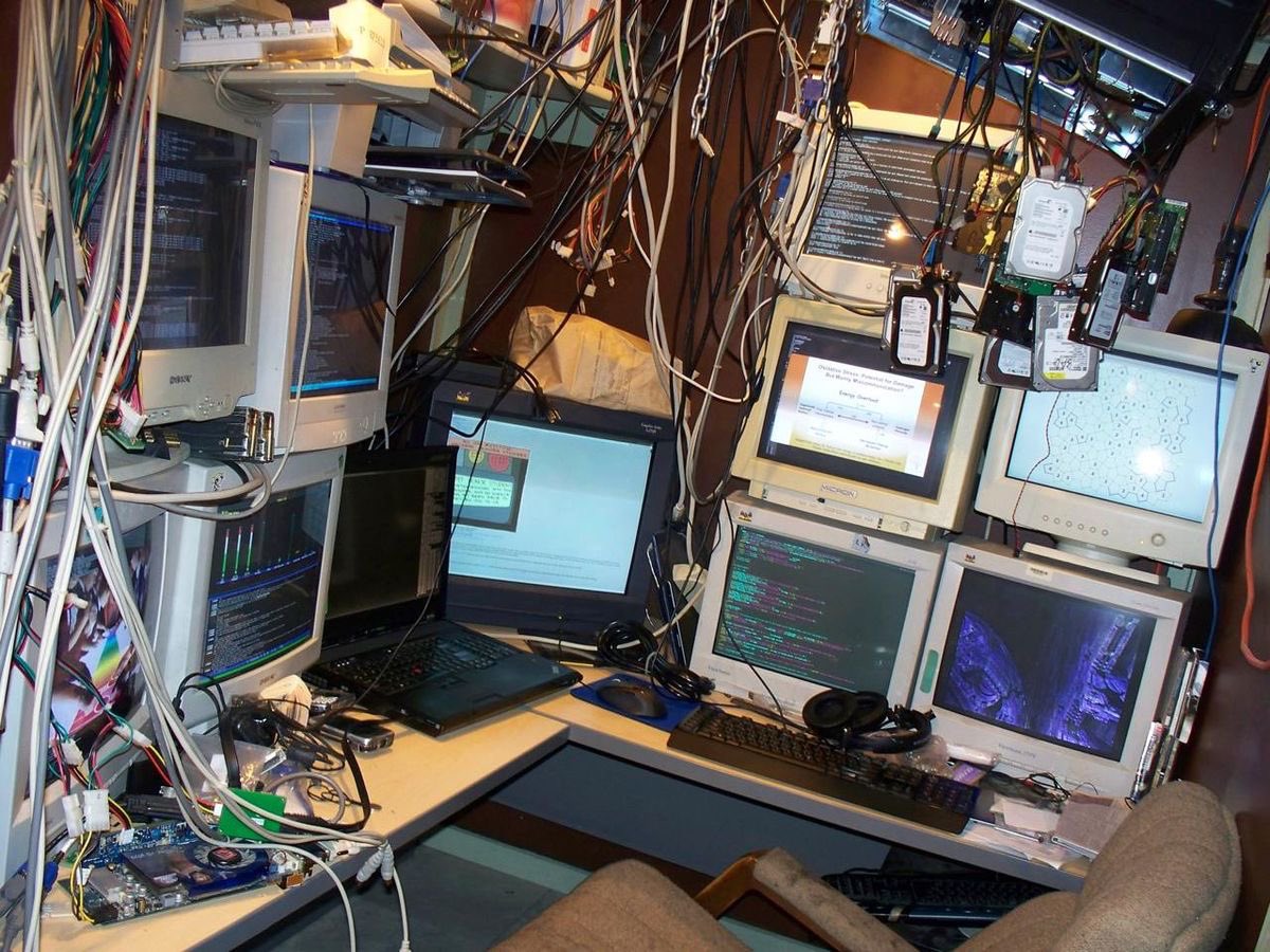 KissUrComputer's tweet image. 