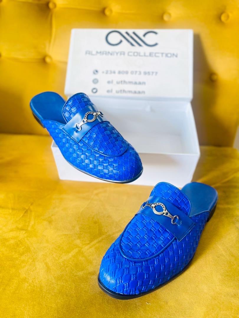 el_uthmaan's tweet photo. These are shoes by Almaniya Collection.

N15, 000 each

WhatsApp 08090739577

Location Kaduna

Nationwide Delivery 🚚

RT Dan Allah 👏🏻 https://t.co/4Nctguna1l