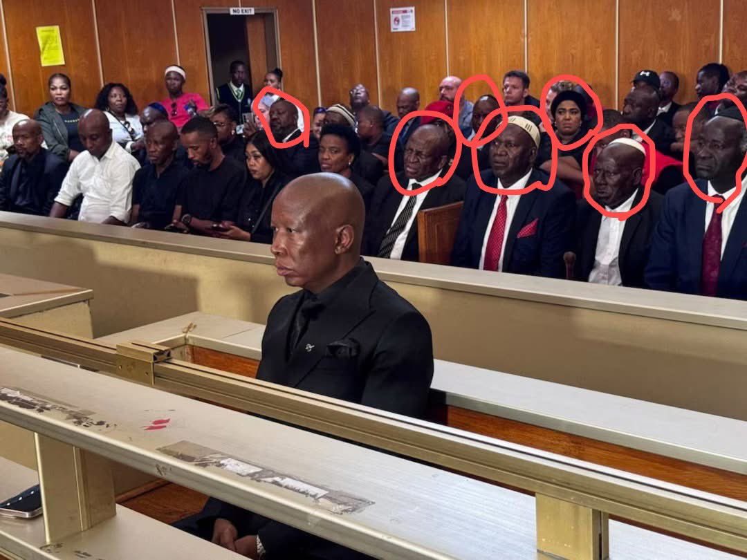 The old men you see behind CiC are Bashabi the real biblical Israelites black Jews.

These are the real chosen people of God