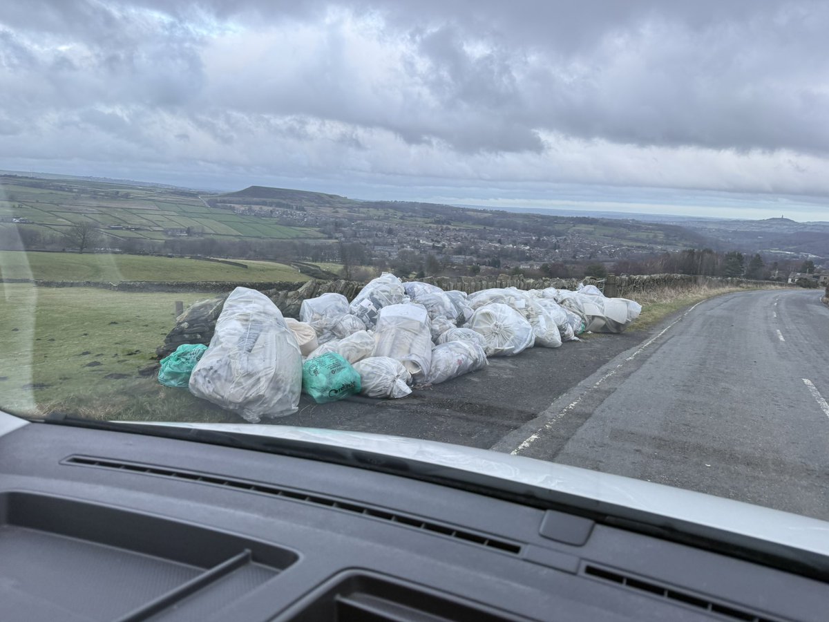 eyeroller01's tweet photo. @KirkleesCouncil Rubbish dumbed Wessenden Head Road, Meltham.  #flytipping #meltham #scum https://t.co/An14oHlTq3
