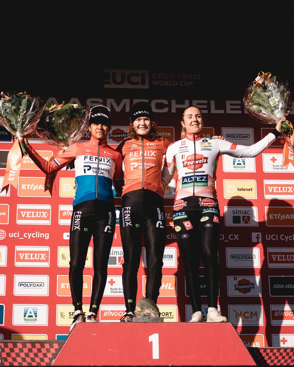 UCI Cyclocross tweet media