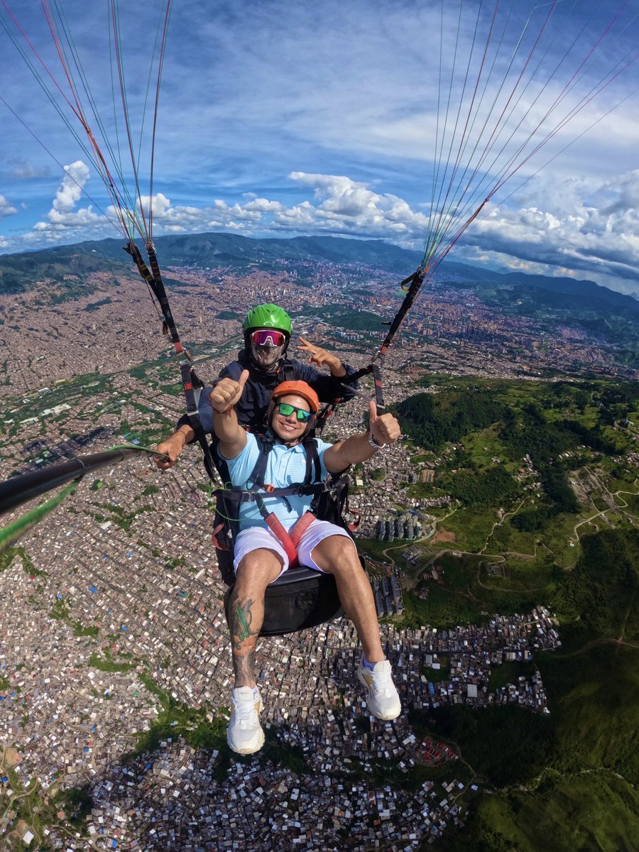 🪂 Volar alto siempre exige pagar un precio. #VePorMás