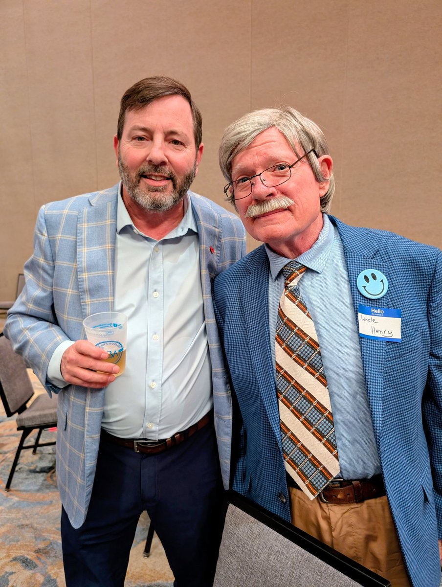 UncleHenry tweet media