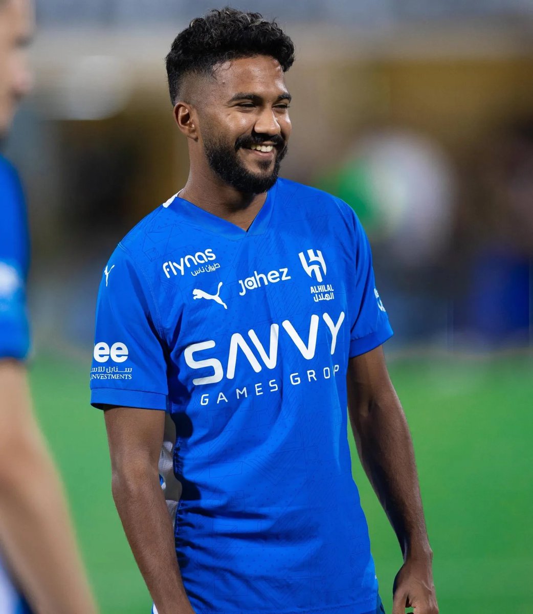 iJoHilal's tweet image. اهخ يالقهر ، عدم استمراره م كان بسبب جيسوس مثل م يفكر الجميع … 
مركزة اهو نفسه مركز ( اسطورتكم ) وهذا الي منعه انه يلعب ! 

والله قهر 💔