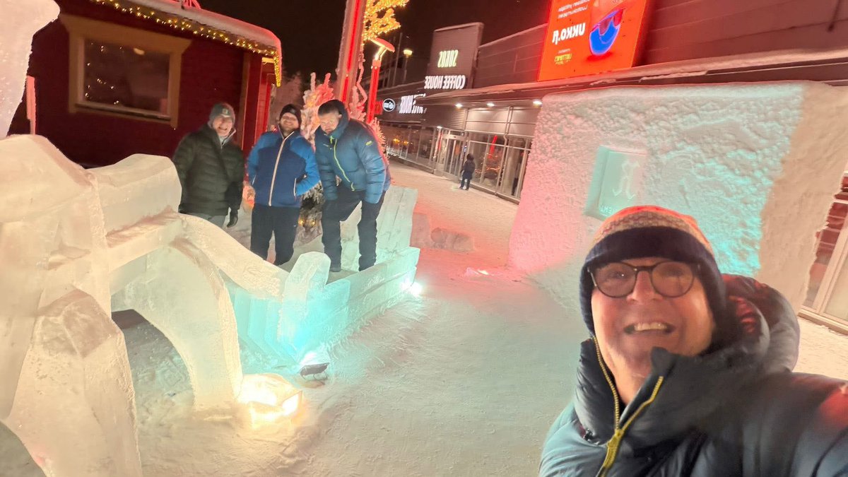 dundeeunitedct's tweet photo. Arctic trekkers have arrived safely ❄️ Their trek starts tomorrow morning 🚶🏻‍♂️

Huge thanks to main sponsor Driver Hire Dundee 🧡

Donate 👉 https://t.co/TyYXiuggFE

Info: lisa.croll@dundeeunitedct.co.uk

@dundeeunitedfc https://t.co/FNTZEW7qFB