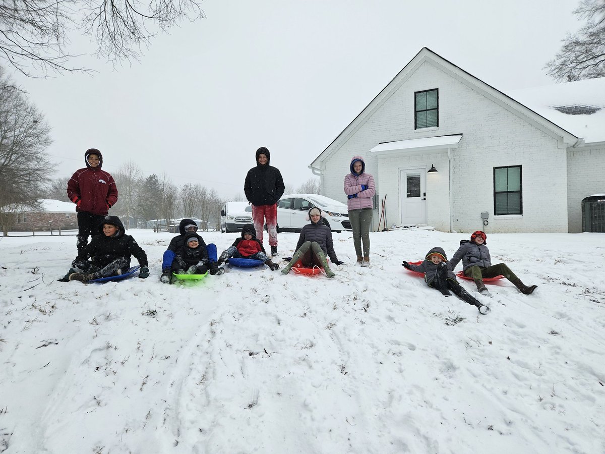 DavidMeeks's tweet image. Fun in the Snow! 

Wooster, AR

#arwx
@JamesBryantWX
@ToddYakoubian
