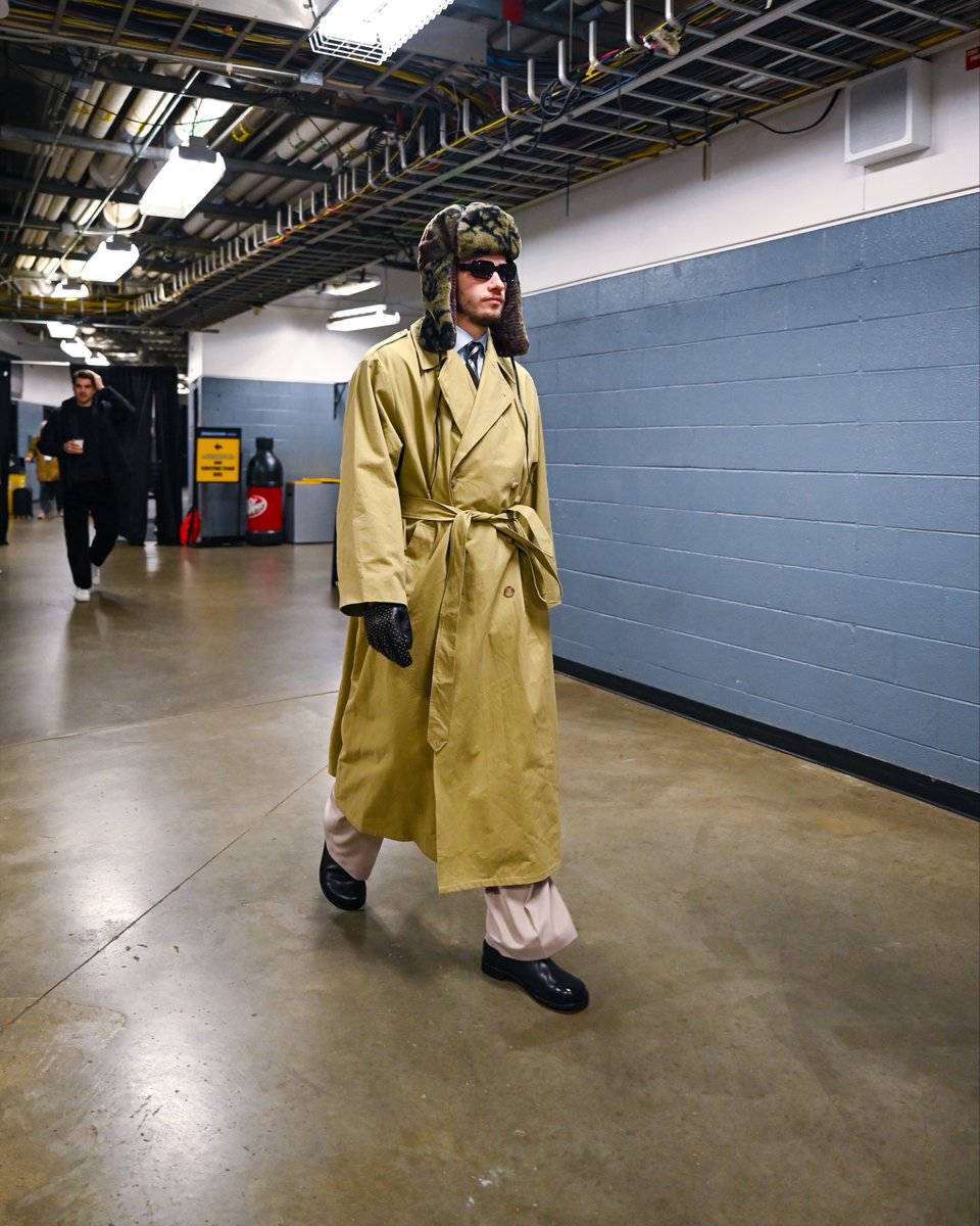 One of our favorite style icons, Mikhail Sergachev, serves once again 😎
