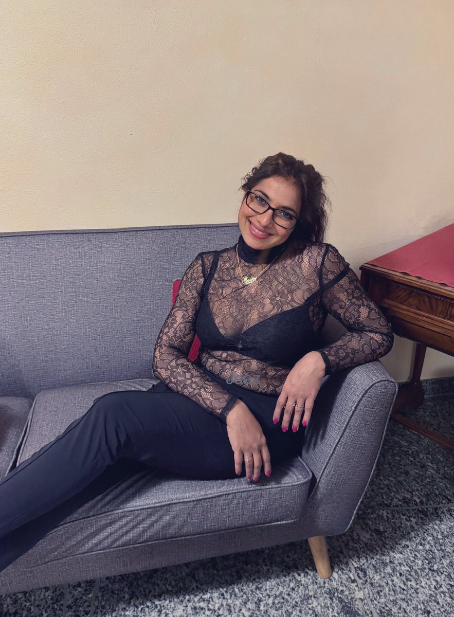 LaBelleJaaz's tweet photo. Evenings like this remind me that rest is a form of self-love.
Between the dreams, the travels, the hustle and motherhood… slowing down is power.
Soft sofa, quiet moment, grateful heart 🤍
To every woman doing it all—this is your reminder to pause and breathe.
#GlamMom #MomLifeUnfiltered #WomenWhoInspire #SelfLoveJourney #SoftLife #ModernMotherhood #BossMomEnergy #LuxuryLifestyle #MindfulMoments #WomenSupportingWomen #RestIsPower ✨