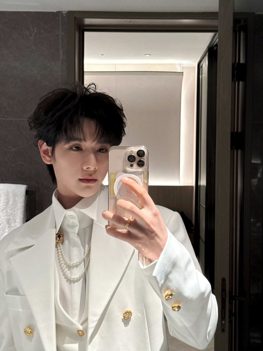 หล่อมากเลยคับ