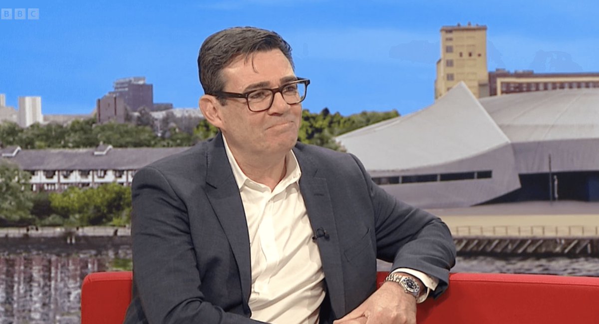 BBCBreakfast's tweet image. Mayor of Greater Manchester Andy Burnham seeks permission to stand in Gorton and Denton by-election to become an MP and says he wants to back government "not undermine it"

bbc.co.uk/news/articles/…