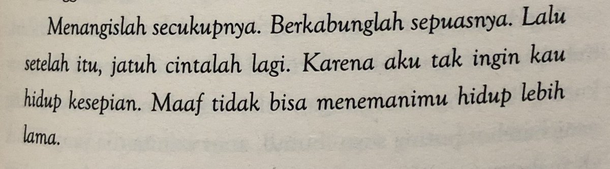 asterpeoni's tweet photo. In the end of the day kita bakal dihadepin pada siapa memilih apa; hidup dalam ramai sepi karena cinta, atau ramai cinta karena sepi. https://t.co/ldWjt5CH89