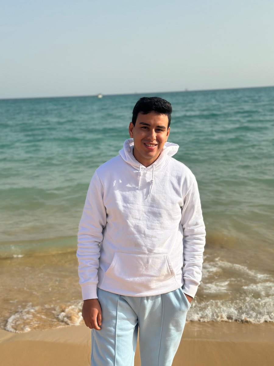 Mmedly1's tweet photo. 🩵🌊 https://t.co/rYpjf4t22T